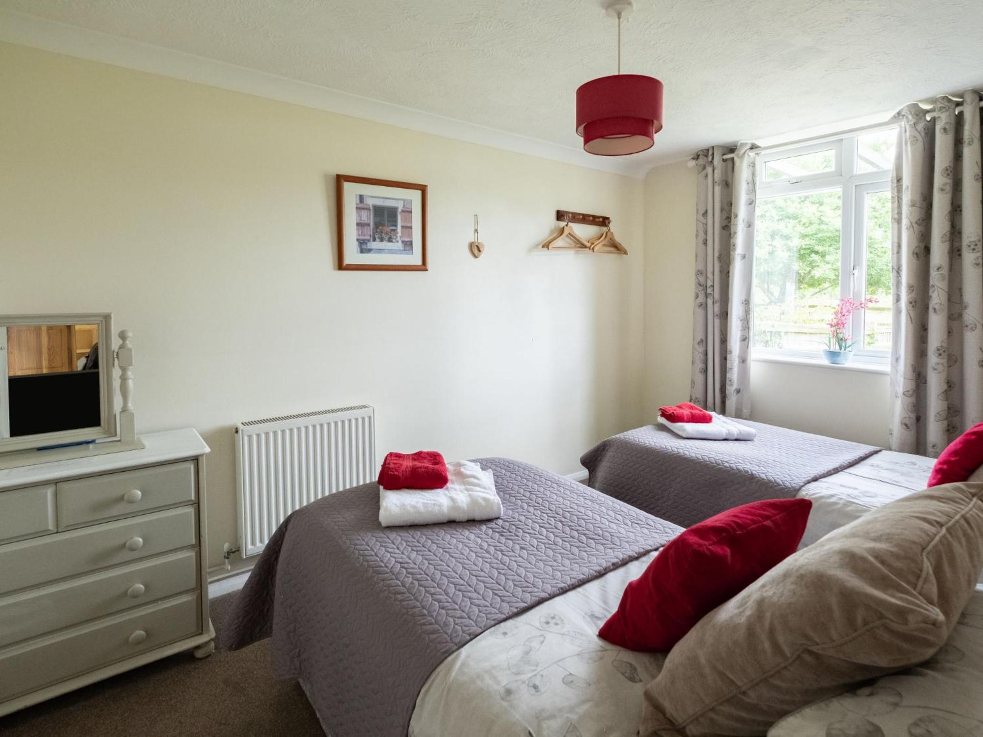 Holiday Home Woodhouse-4 By Interhome Shermanbury Exteriör bild